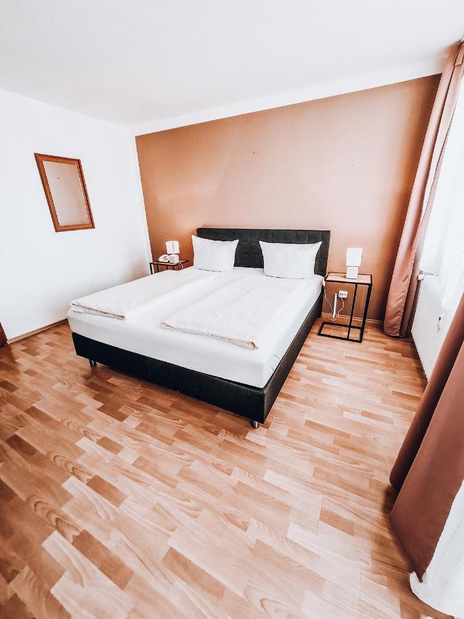 Zentral Hotel Бад-Фюссінг Екстер'єр фото